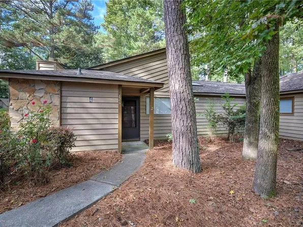 826 Bonnie Glen Dr SE, Marietta, GA 30067