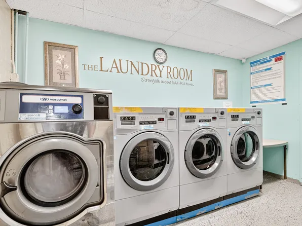 190 East Mosholu Parkway South image 35 of 36