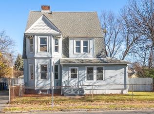 99 White St, Springfield, MA 01108