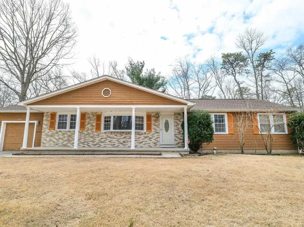 4246 Fairway Cir, Mays Landing, NJ 08330