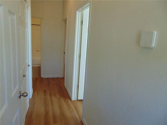5th image of 2513 Allred Dr APT A