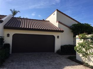 17 Las Brisas Way #18, Naples, FL 34108