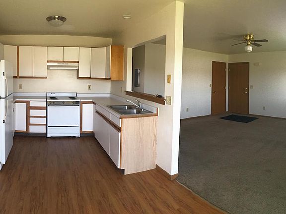 kitchen living_10162019