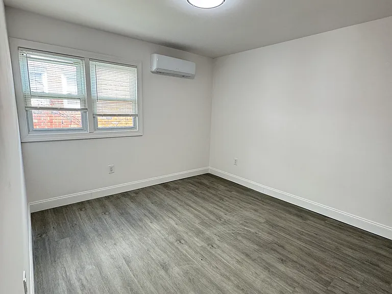 836 Richmond Rd #1F — Photo 7