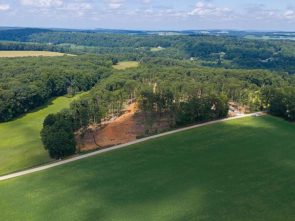 4th image of 4012 Back Creek Charolette Model Rd