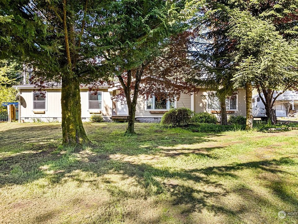 1st image of 2645 SE 160th Street