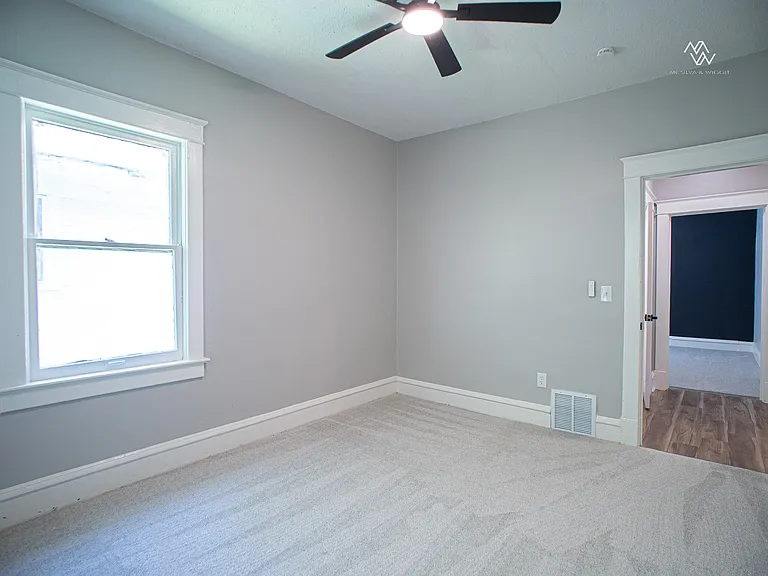 120 N Drury Ave — Photo 18