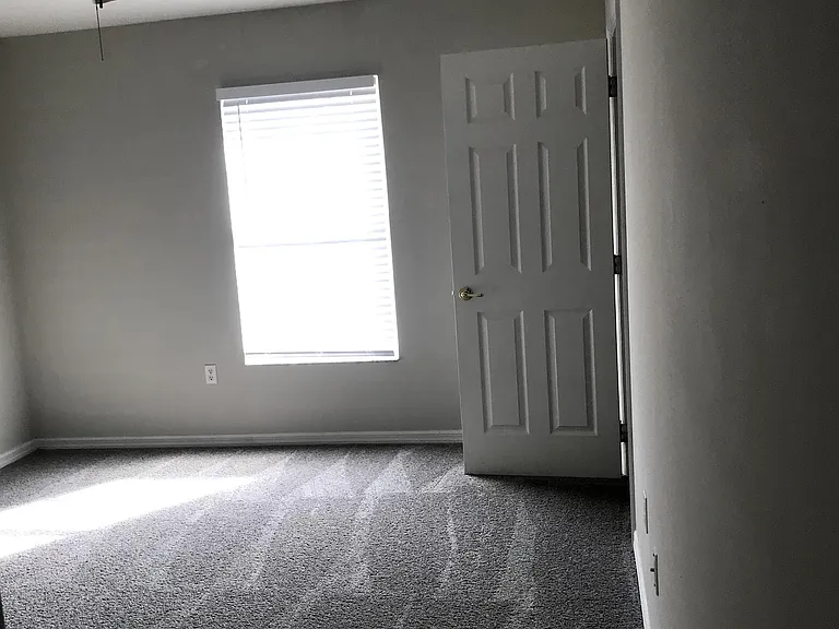 3557 Sanctuary Dr — Photo 5