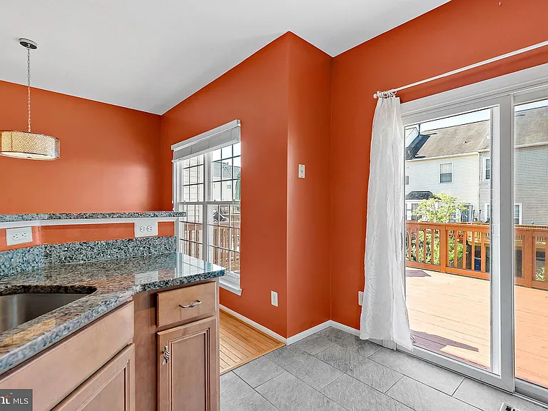 13129 Englishwood Ln — Photo 16