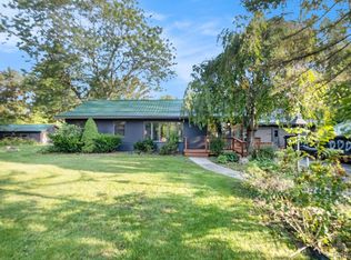 75 Burley Dr, Columbiaville, MI 48421