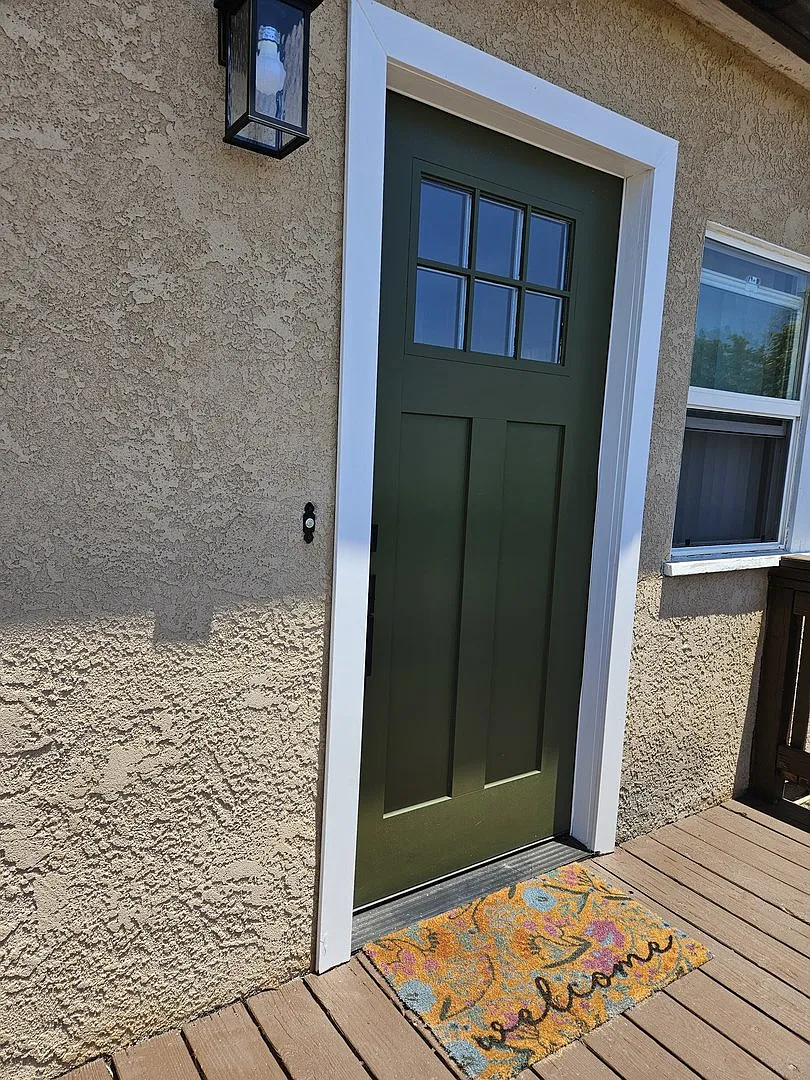3 bed, 1250 sqft, $2,990 — Photo 4