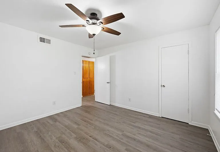 1410 S Elizabeth Ave #105 — Photo 43