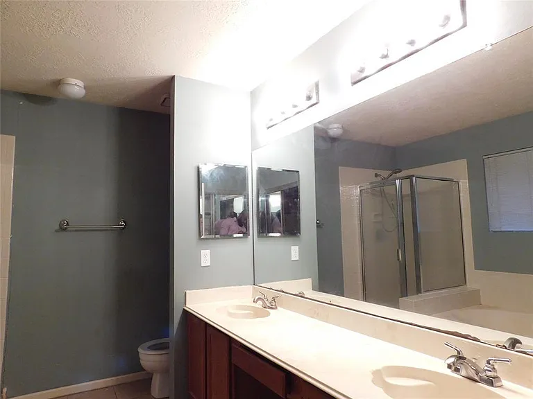 2814 Cumberland Dr — Photo 6