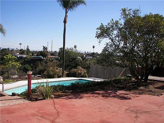3rd image of 4828 Mount La Platta Dr
