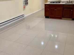 552 Court St FLOOR 3, Elizabethport, NJ 07206