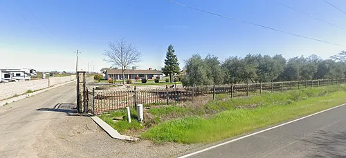 25212 N Cherokee Ln Photo 1
