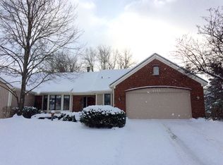 5056 N Quail Crest Dr SE, Grand Rapids, MI 49546