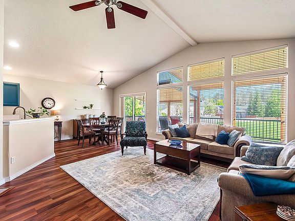 2nd image of 16020 N Gleneden Dr
