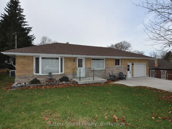 10 Brownlee St S, South Bruce, ON N0G 2S0