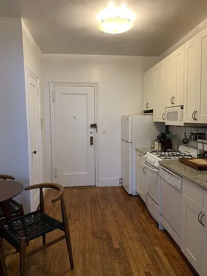 Rented by GPA Realty | media 2