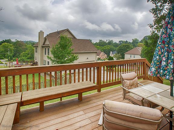 4th image of 8115 Elm Hill Cir #1