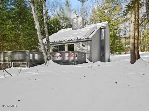 37 Iroquois Trail, North Creek, NY 12853