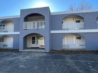 1231 N Galena Ave #105, Dixon, IL 61021