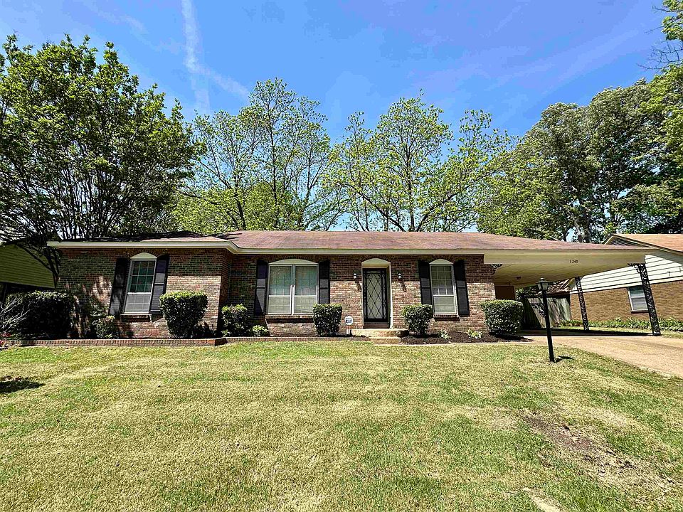 1st image of 3249 Bluemont Dr