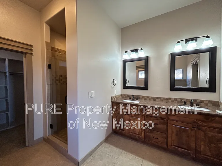 2805 Rabbitbrush Dr — Photo 13