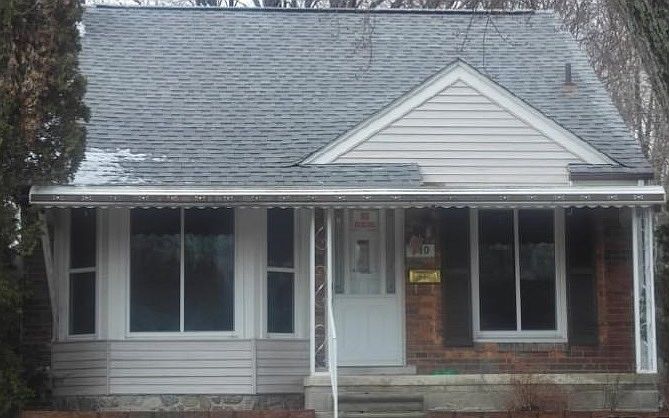 1st image of 910 Argyle Ave