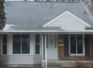 910 Argyle Ave, Pontiac, MI 48341