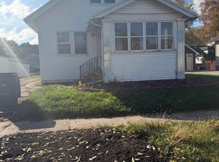 826 Williston Ave, Waterloo, IA 50702