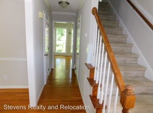 132 Trafalgar Ln, Cary, NC 27513