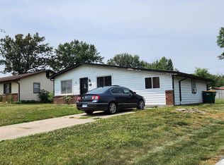 409 Summerfield St, Lebanon, IL 62254