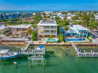 160 1st St, Key Colony Beach, FL 33051