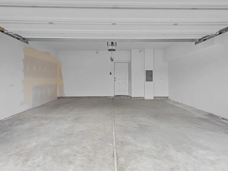 27W280 Bauer Rd — Photo 22