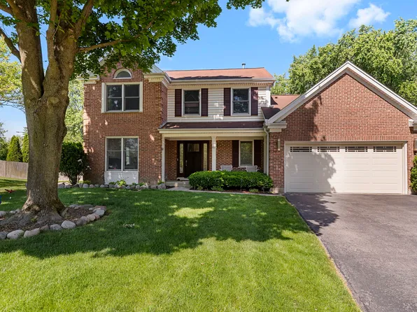 1118 Highland Grove Dr, Buffalo Grove, IL 60089