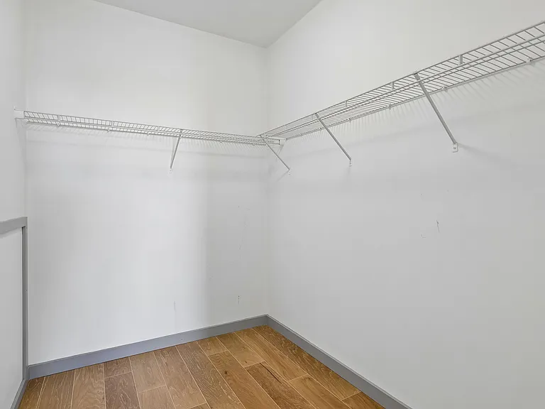 400 Herron Dr #418 — Photo 13
