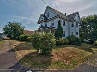300 2nd St, Blakely, PA