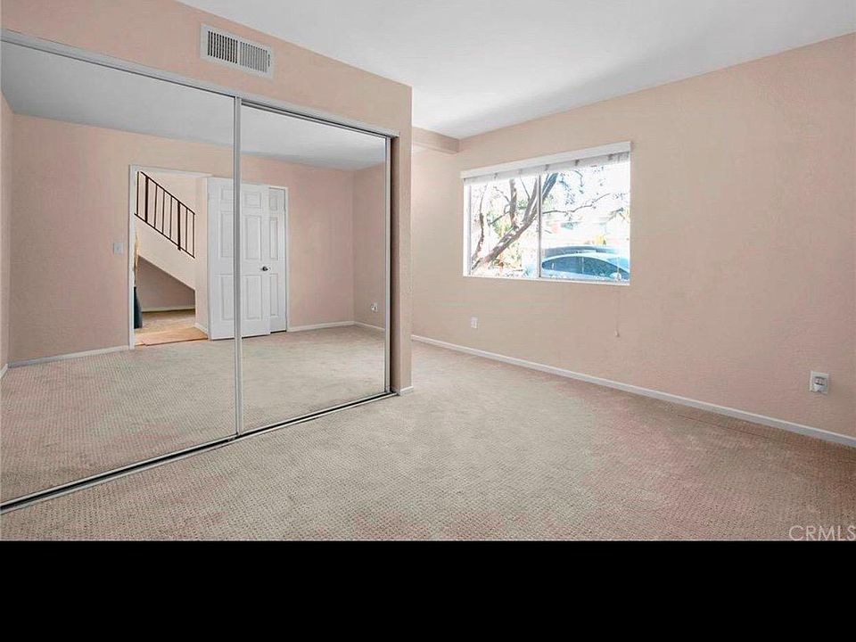 2nd image of 3321 E 15th St