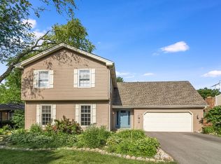 639 Edward Rd, Naperville, IL 60540