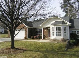 200 Miller Pointe Dr, Winston Salem, NC 27106