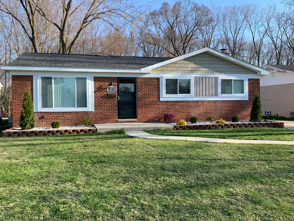 1st image of 12215 Fairview Dr