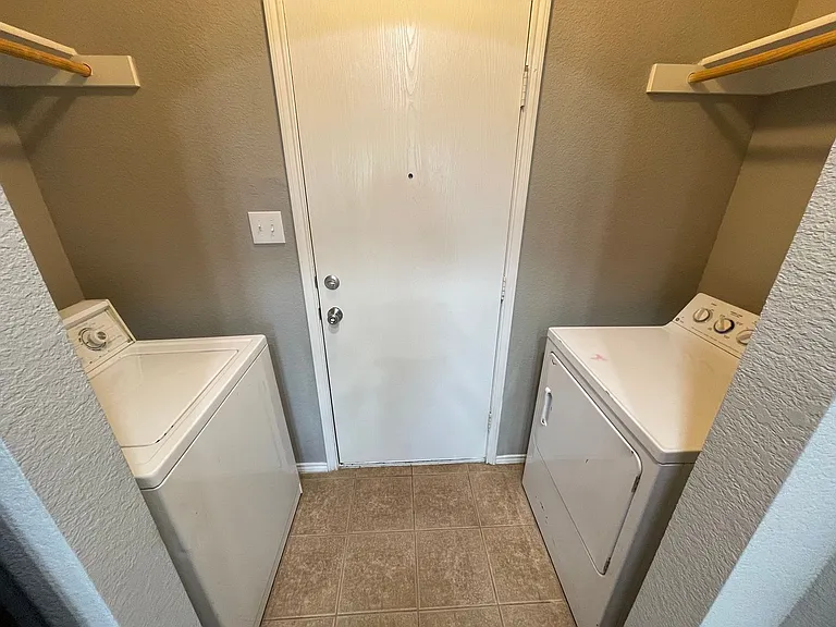 4533 Wheatland Dr — Photo 16