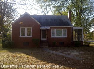 1054 Leicester Rd, Richmond, VA 23225