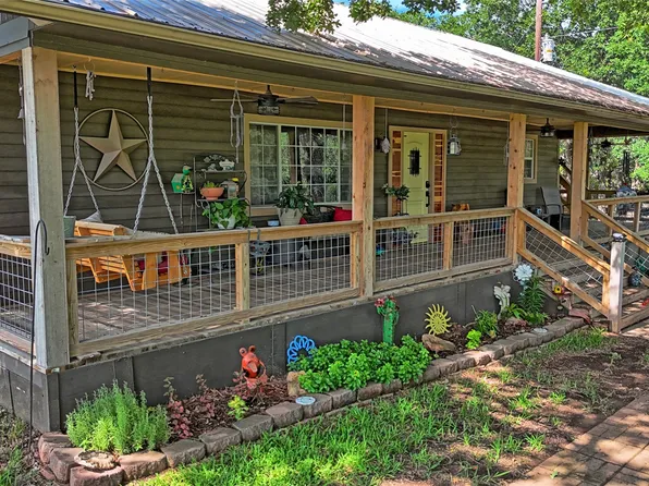 801 Hildreth Pool Rd, Bowie, TX 76230