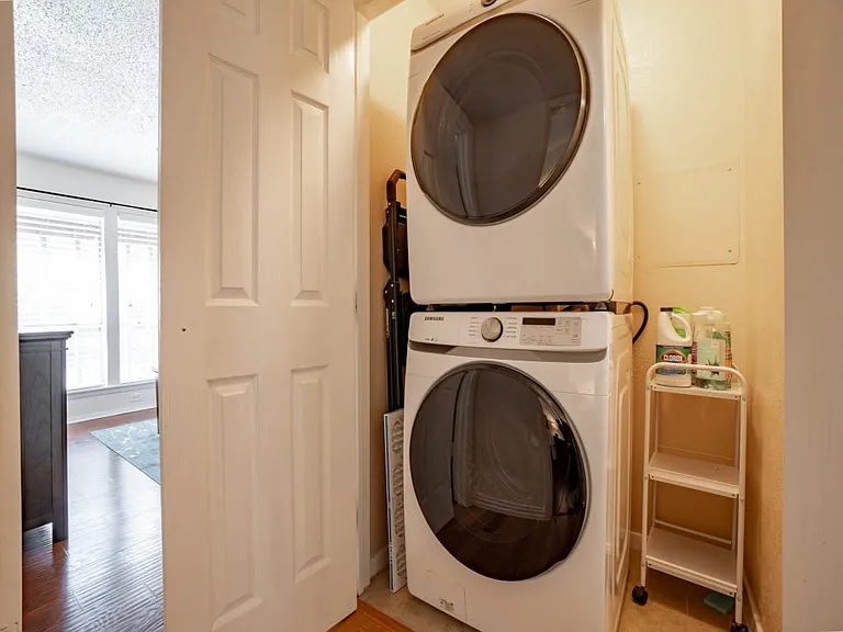 5132 Amesbury Dr #205 — Photo 24