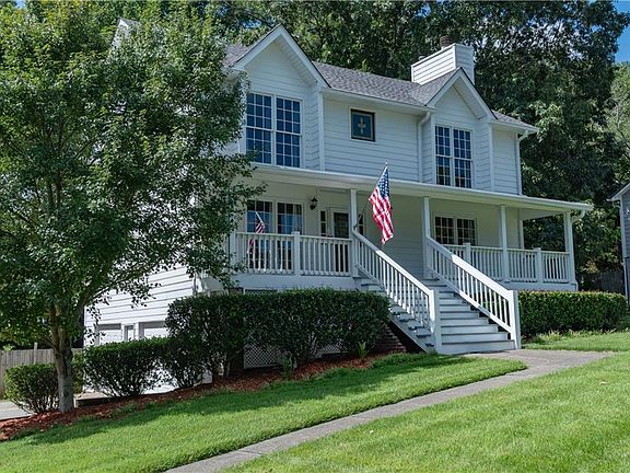 3rd image of 2451 Zachary Woods Dr NW