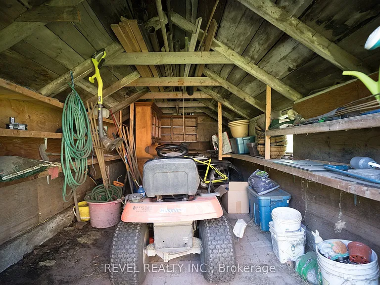 453 Pleasant Ridge Rd — Photo 17