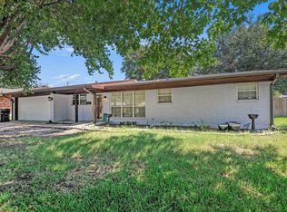 5725 Waltham Ave, Fort Worth, TX 76133